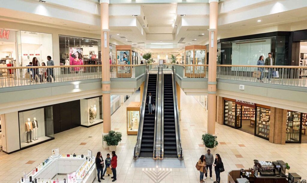 Hamilton Mall Stores Directory